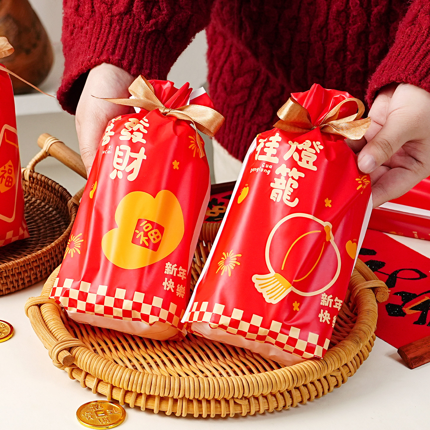 新年糖果袋束口抽绳雪花酥礼品袋饼干牛轧糖果零食喜迎新春包装袋