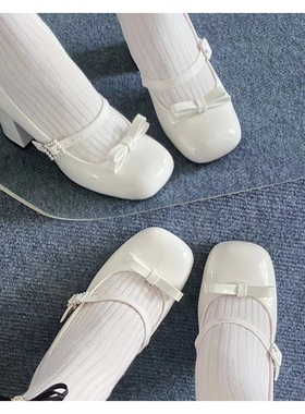 【安妮小姐纯色】漆皮版原创正品优雅白搭日常女鞋小香风高跟lo鞋