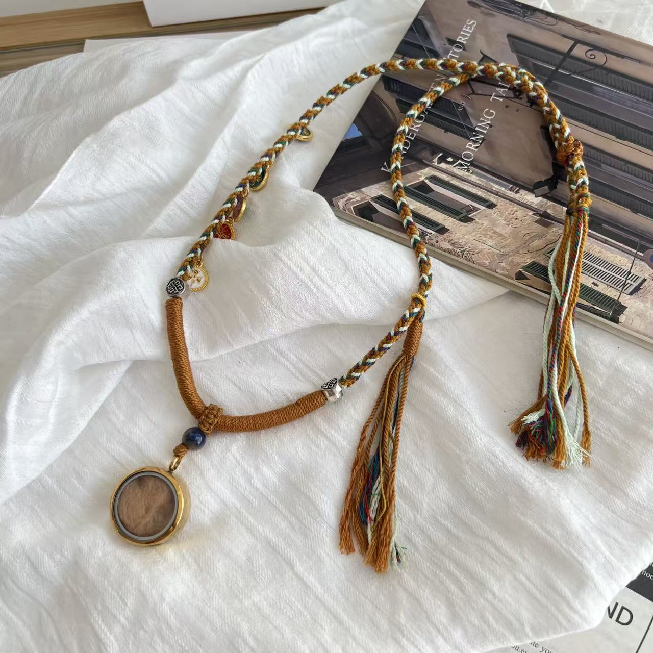 原创设计手工编织胎毛挂件