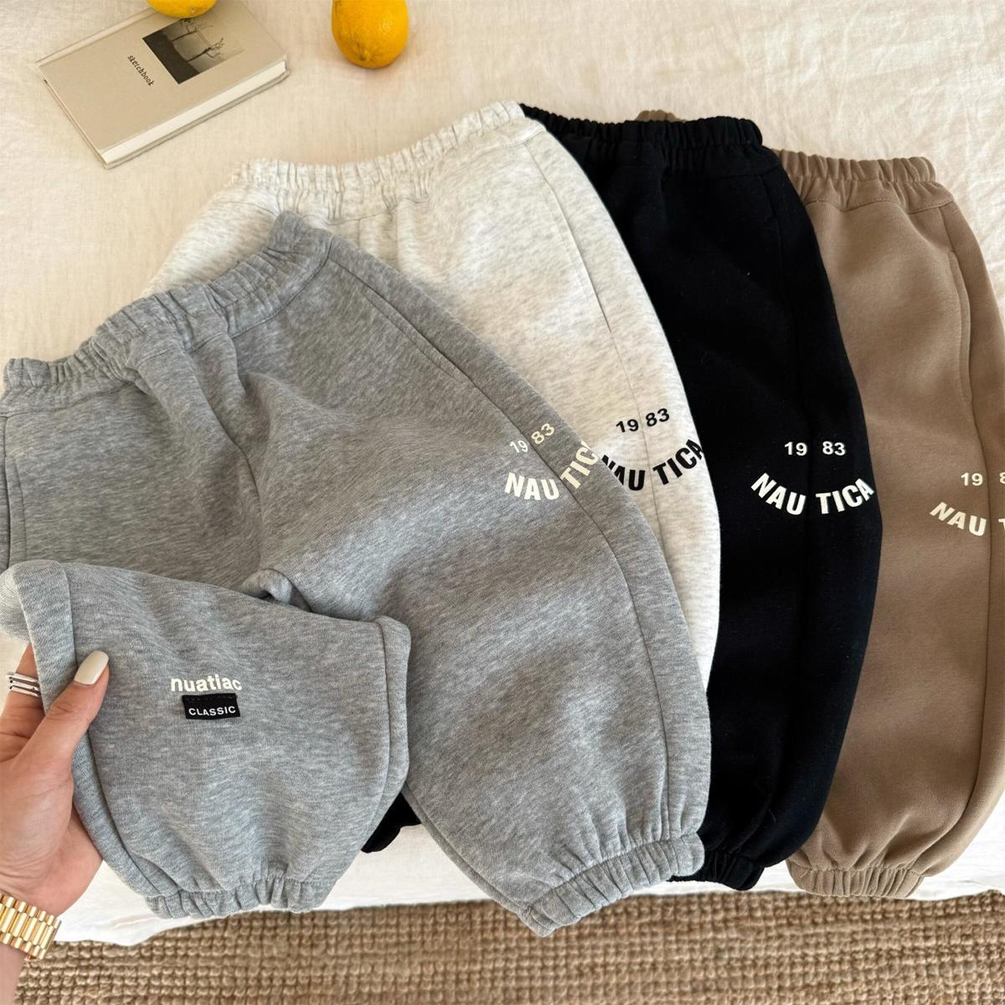 儿童裤子春秋款2025新款男童韩版字母休闲裤宽松百搭宝宝运动卫裤