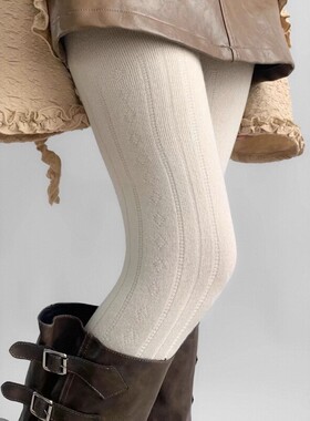 纯欲奶白连裤袜女春秋冬款女菱格条纹不掉档打底裤显瘦百搭配长靴