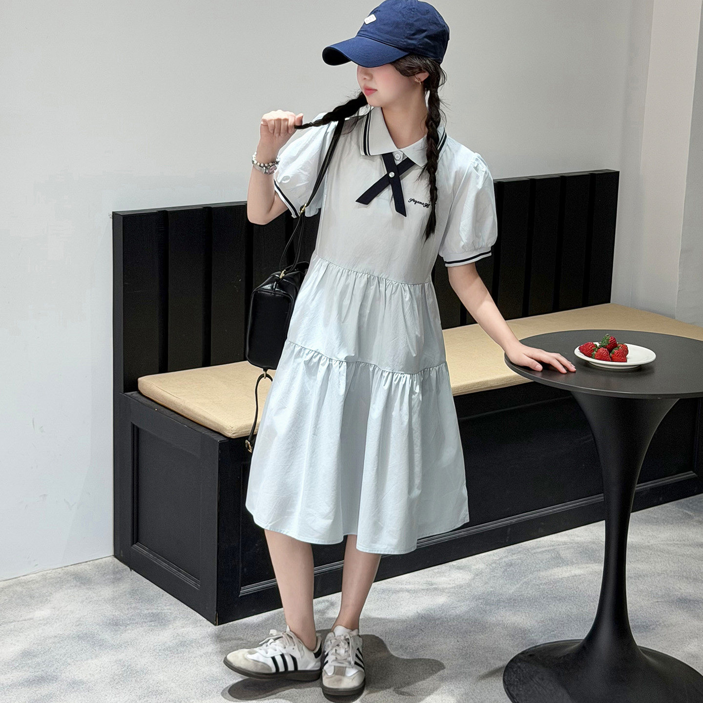 女童连衣裙学院风2026新款夏季薄款儿童裙子女孩衬衫领蓝色棉布裙