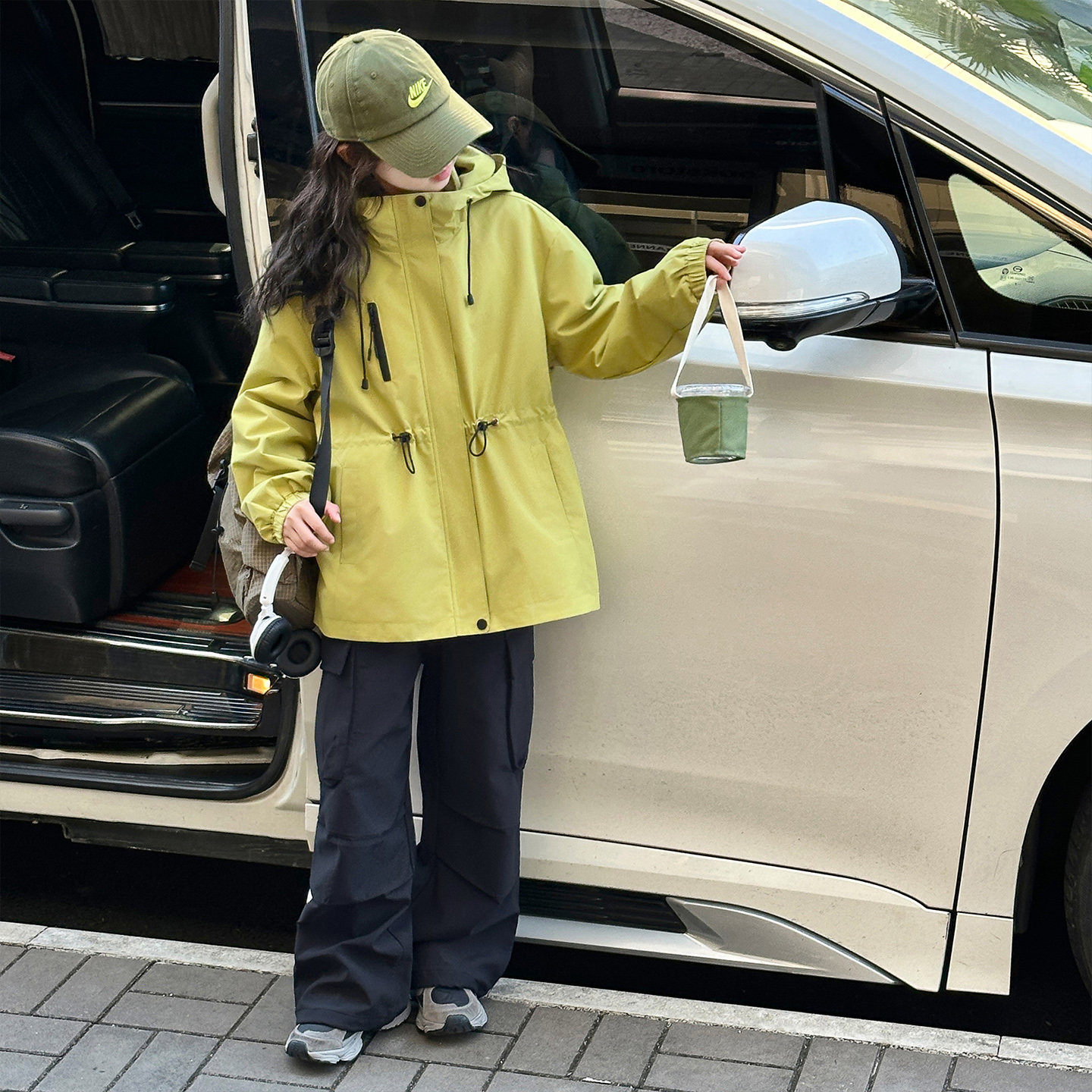 儿童冲锋衣三合一可拆卸秋冬季女童外套2025新款秋装上衣大童宽松