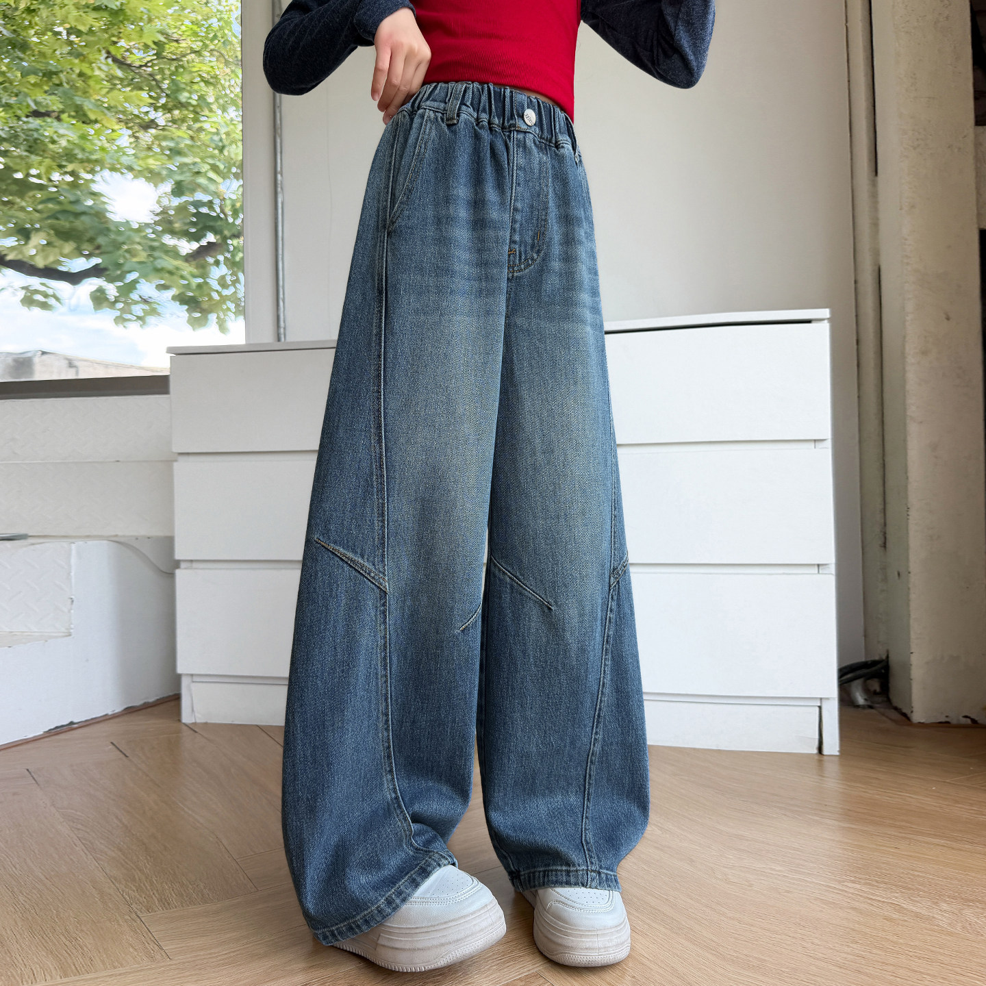 儿童裤子女童牛仔裤2026新款秋装女大童长裤初中生女孩弯刀裤秋季