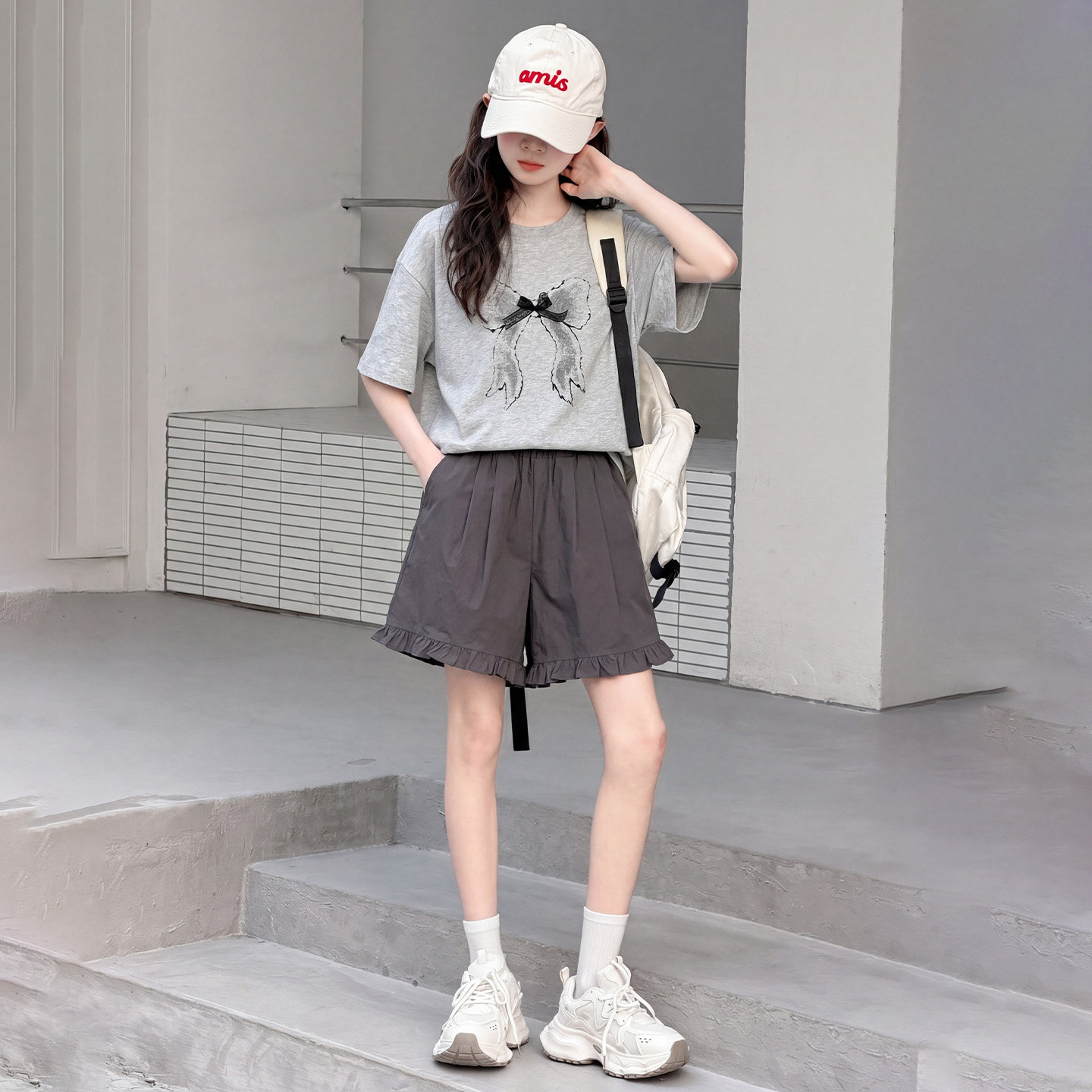 女童夏季套装2026新款洋气儿童衣服女孩半袖T恤短裤两件套中大童