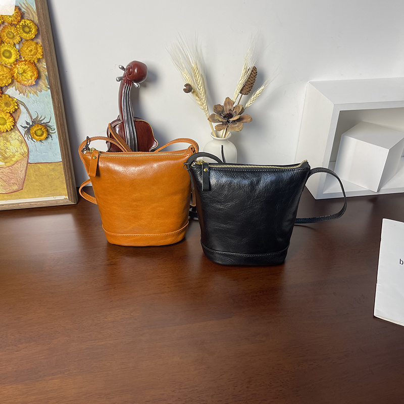 真皮休闲女包通勤百搭单肩斜挎包