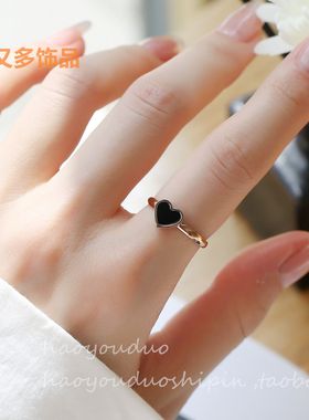 黑色小众桃心戒指钛钢轻奢