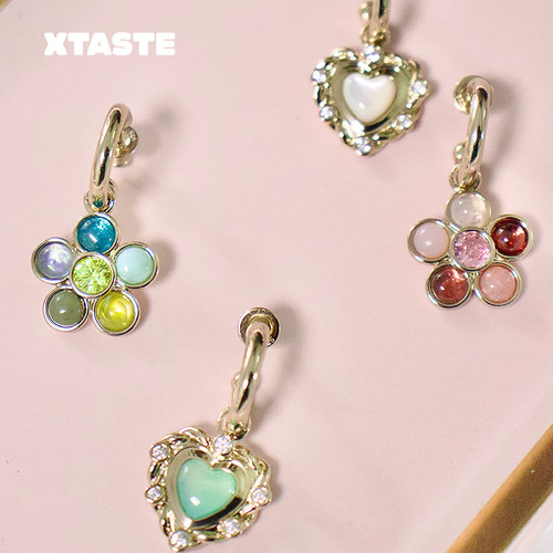 彩石小花爱心hoops耳环不对称