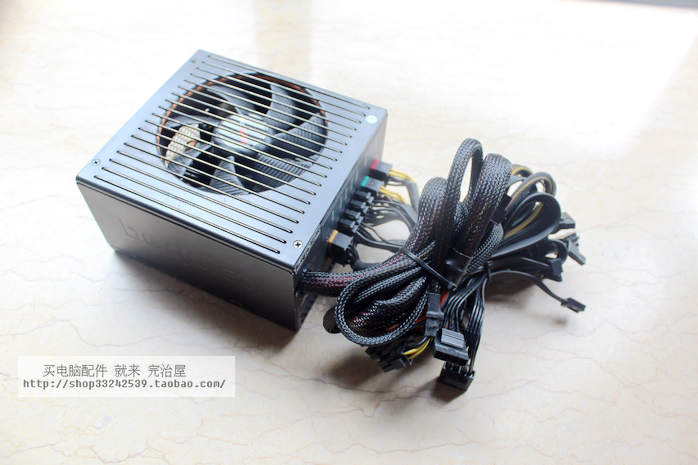 双CPU供电模组电源黑豹金牌