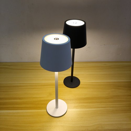 金属高脚杯台灯酒吧氛围灯