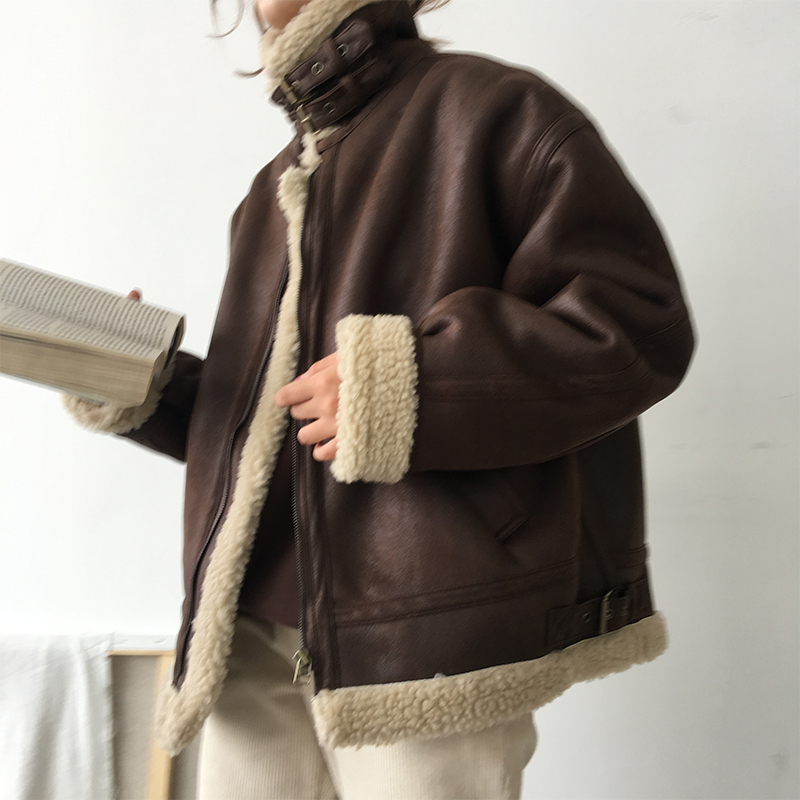 HEYGIRLºÚ¸ç Ñò¸áë¼ÓÈÞСÍâÌ×Å® chic¶Ì¿î»ú³µÆ¤ÒÂ2018¶¬¼¾Ð¿î