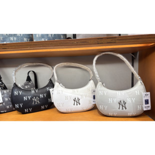 MLB官方正品26款腋下包女时尚NY复古老花满印手提月牙包3ABQM016N