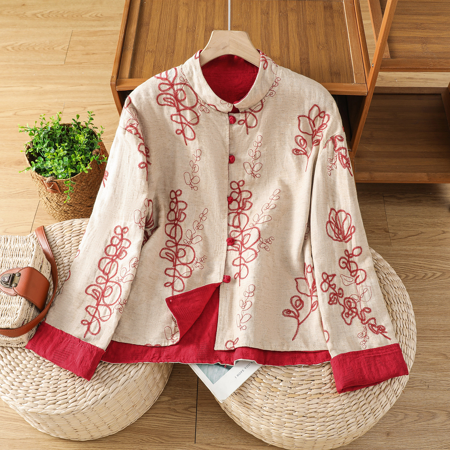 新中式复古独特巨好看红色印花衬衫女高级感轻奢减龄洋气秋季外套,女装/女士精品,短外套,淘宝优惠券,粉丝福利购,淘宝优惠卷