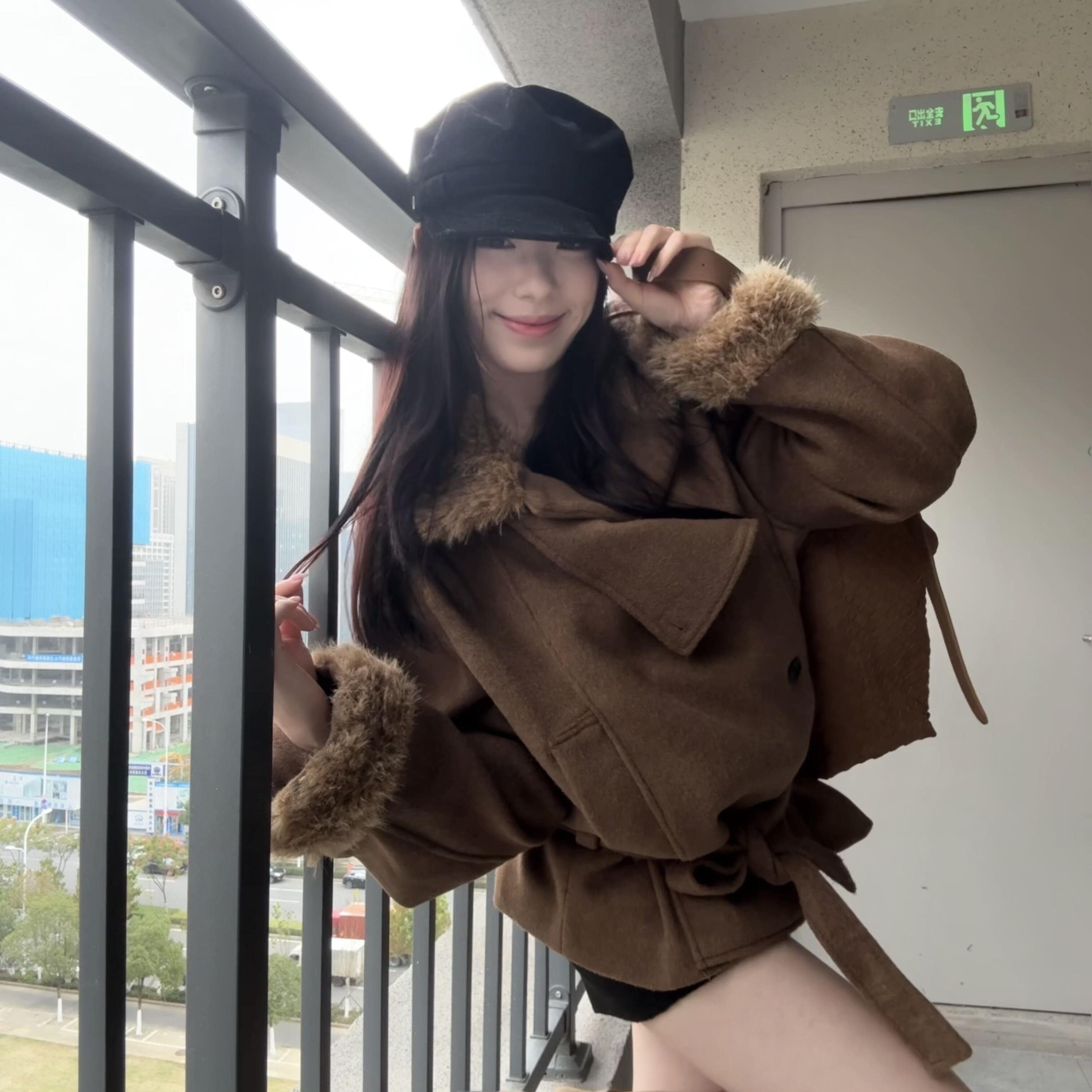 WESTAYONE毛领加厚毛呢大衣外套女士小个子高级