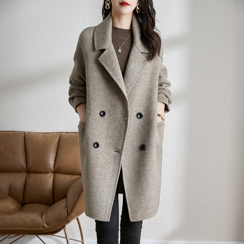 2025秋冬新款高级感灰色人字纹毛呢外套双排扣中长款呢子大衣女,女装/女士精品,毛呢外套,淘宝优惠券,粉丝福利购,淘宝优惠卷