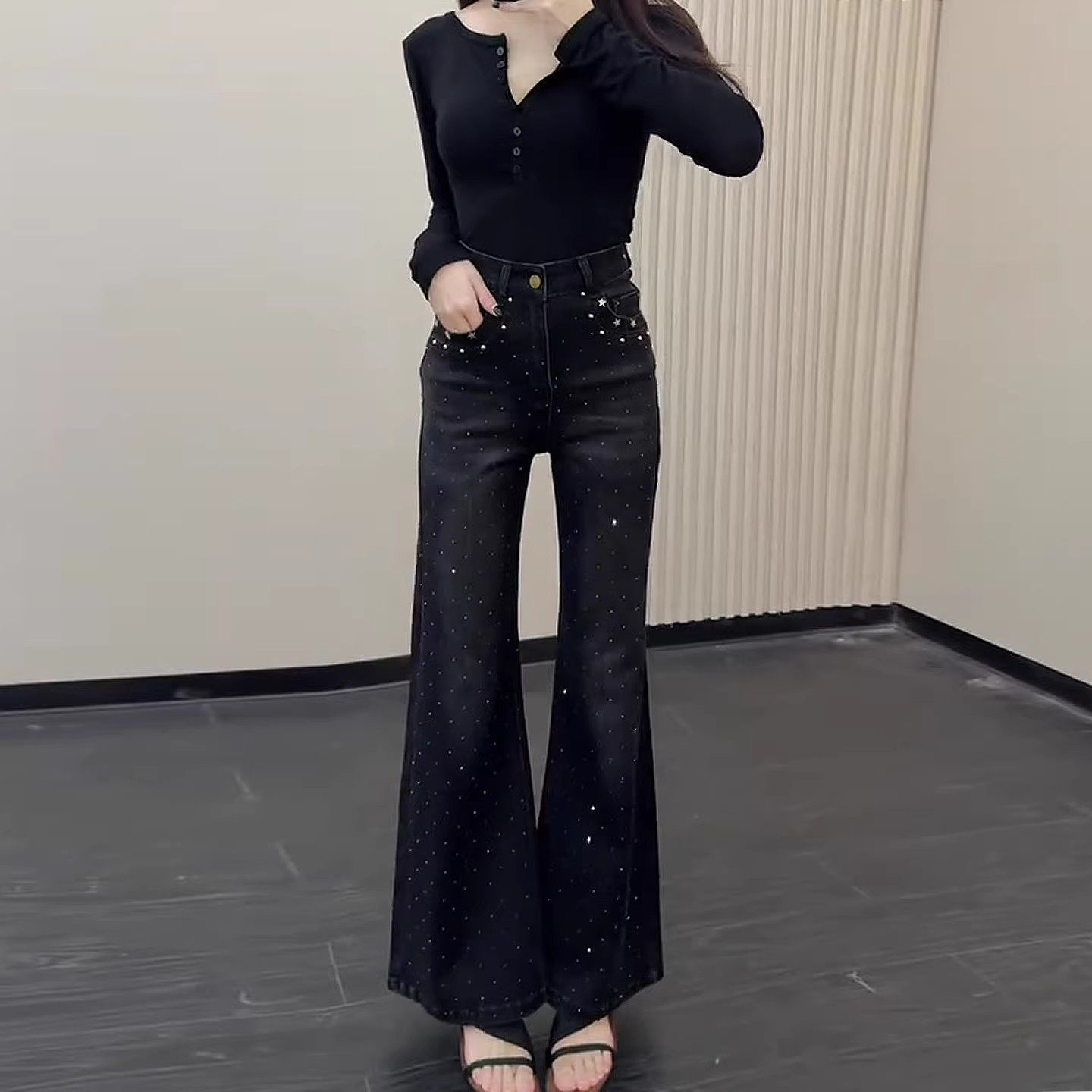 满天星烫钻阔腿牛仔裤女秋款2025新款高腰显瘦垂感设计感直筒长裤,女装/女士精品,牛仔裤,淘宝优惠券,粉丝福利购,淘宝优惠卷