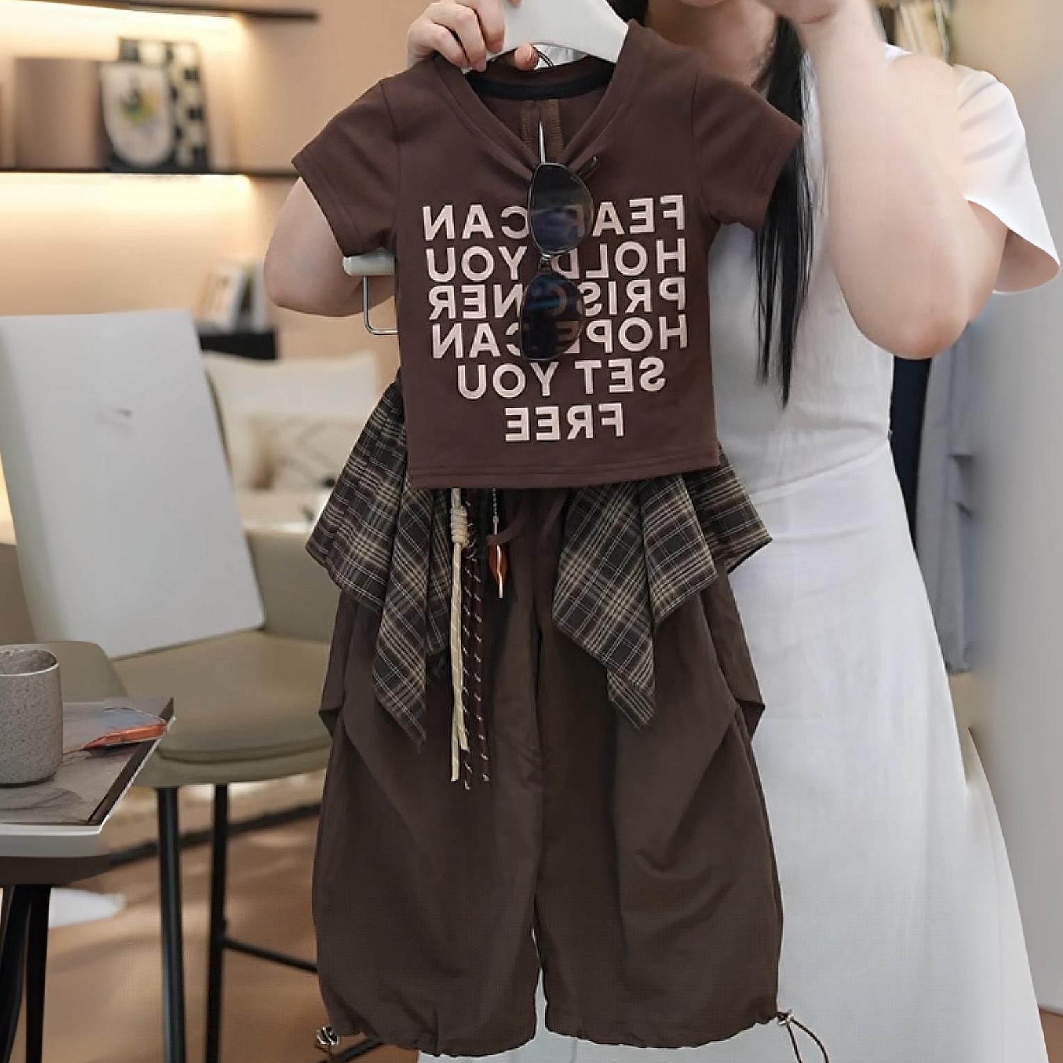 女童夏季套装2026新款中大童儿童美式嘻哈两件套小女孩洋气衣服潮