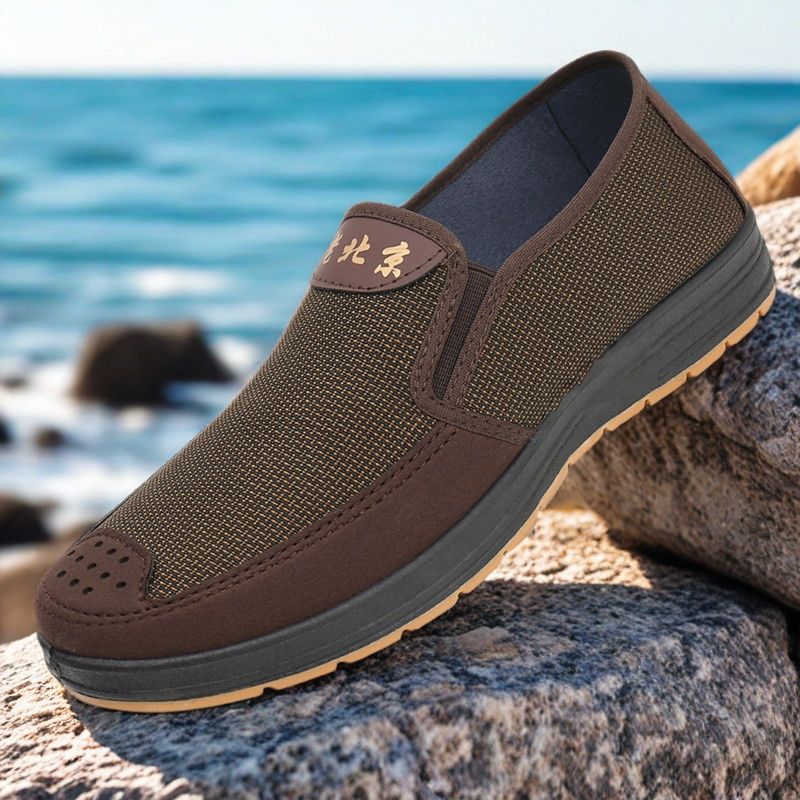 新款透气软底防滑一脚老北京布鞋