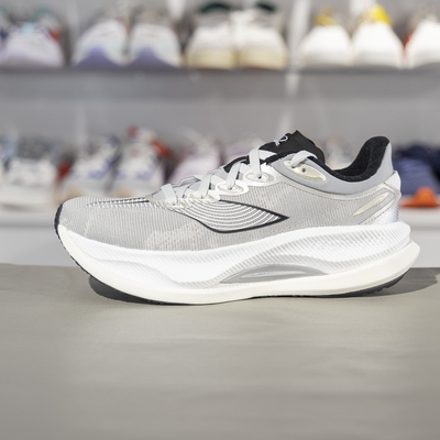 李宁越影4 PRO跑鞋男子2024新款征荣配色回弹缓震保护跑鞋ARHU013