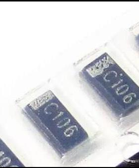 F970J685MAA AVX高可靠钽电容 1206 6.8uF 6.3V ±20% 3216-16