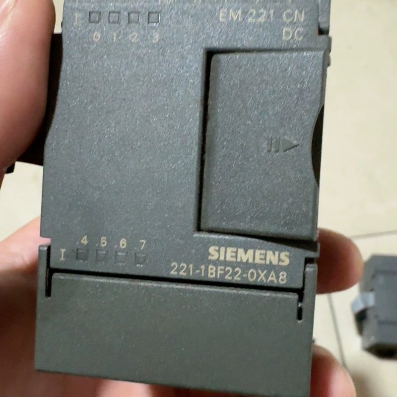 PLC 6ES7 221-1BF22-0XA8模块扩展扩展模块PLC西门子
