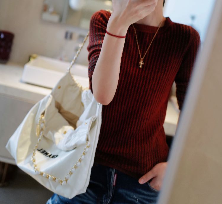 手工染纽花薄款羊绒圆领毛衣