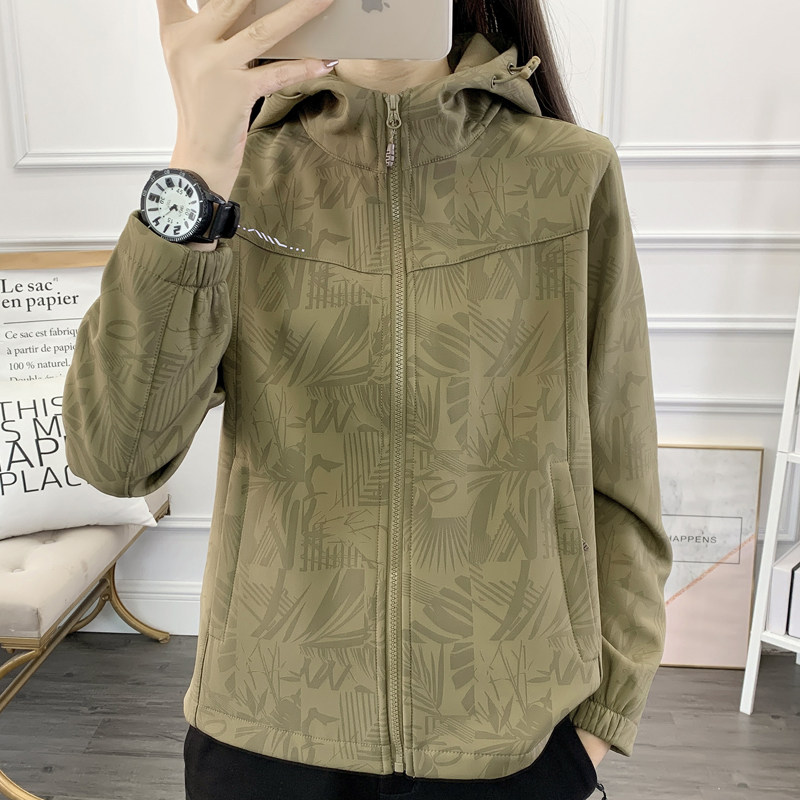 特价软壳衣女春秋冲锋衣夹克外套