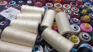 浅色402缝纫线高士缝纫线平车线随机混浅色1斤满28 称重处理 包邮