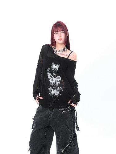 入秋慵懒感蝴蝶印花宽松针织衫