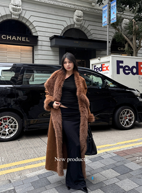 ROY11 贵感都女 棕色麂皮大衣女冬气质毛绒一体过膝收腰显瘦外套