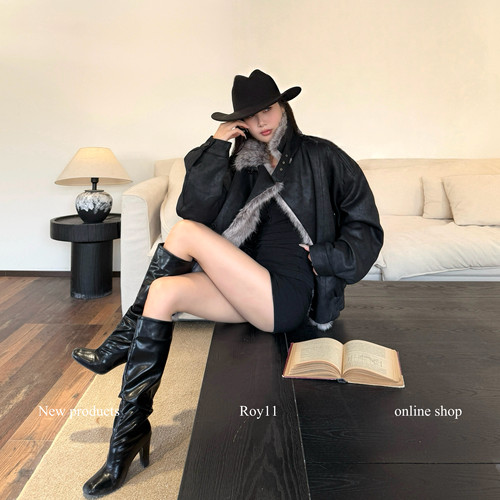 辣妹气质黑色麂皮座山雕女入冬