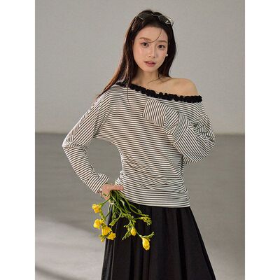 歌铭复古木耳边一字肩条纹t恤女