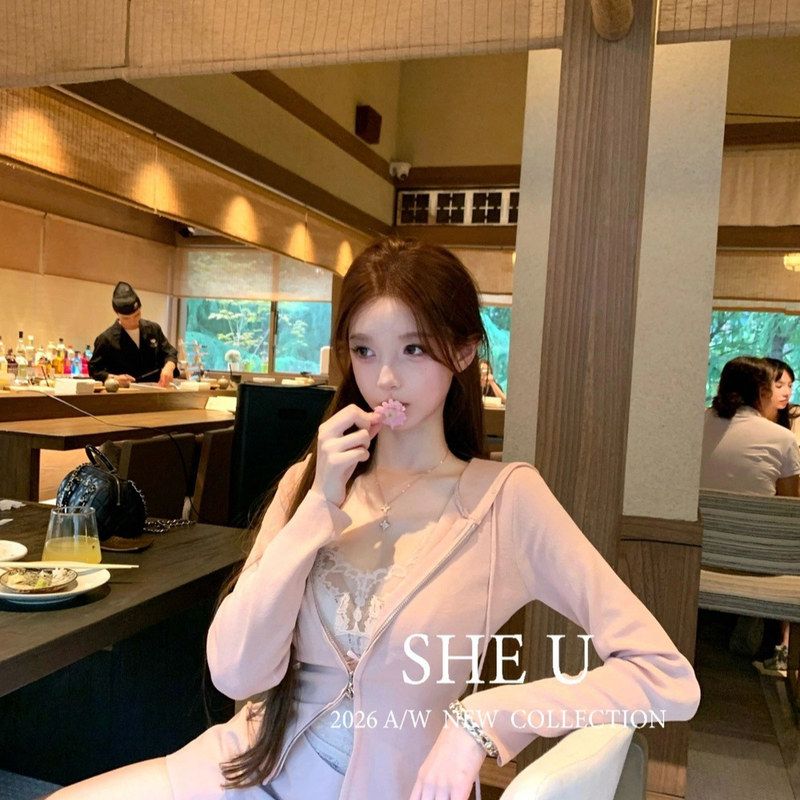 广州十三行女装批发韩系简约风