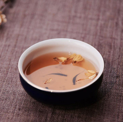 品墨善雅正品景德镇功夫茶具手绘茶杯陶瓷颜色釉单杯祭蓝小鱼杯