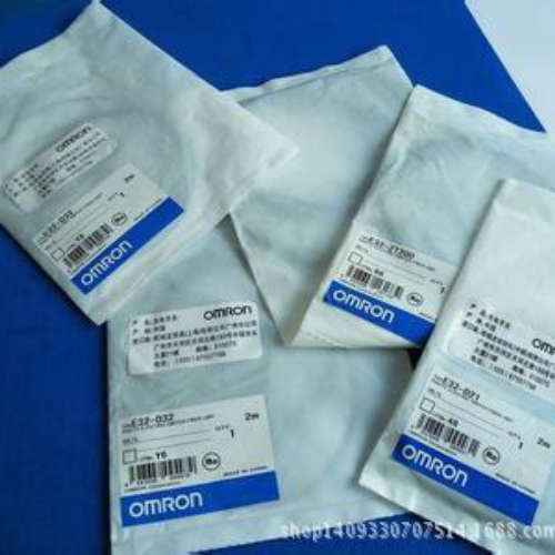 欧姆龙超高速激光变位传感器HL-C108B-BK，HL-C1C，HL-C1C-M正品