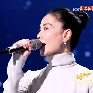 2026王菲春晚同款水滴耳坠耳环女洗衣凝珠耳环耳饰现货明星同款