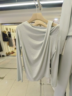 显瘦打底衫 2026欧诗尚春夏新款 上衣女修身 百搭纯色圆领长袖 女 时尚