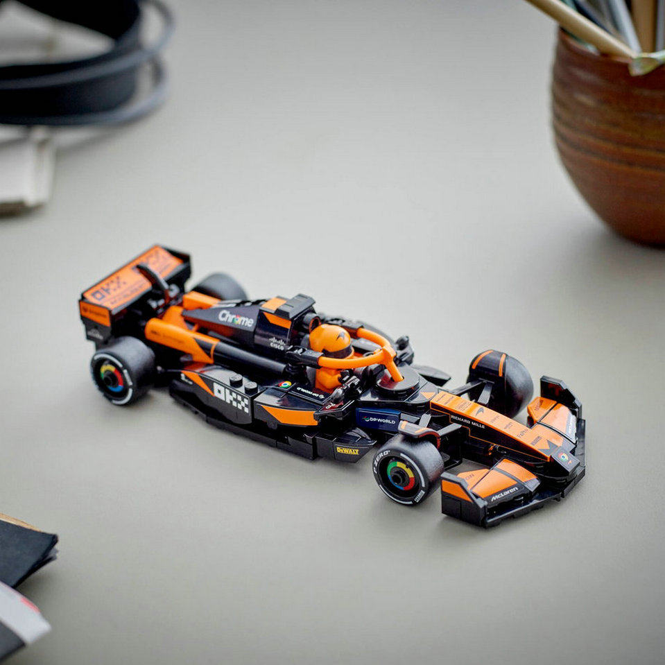 乐高F1迈凯伦MCL38积木10岁+