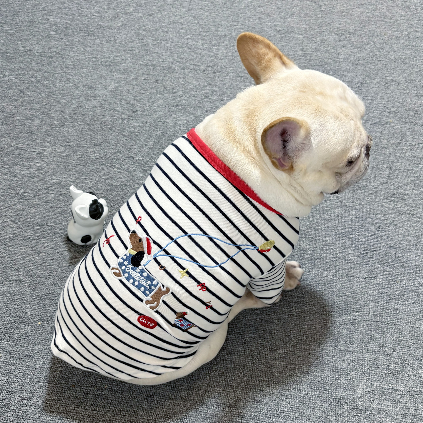 法斗巴哥犬秋冬纯棉T恤狗狗衣服