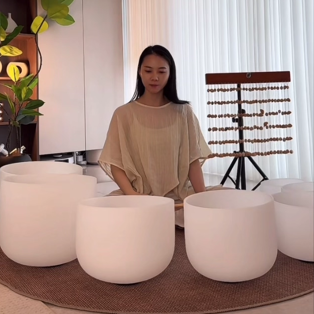 水晶钵颂钵瑜伽冥想音钵钵音碗
