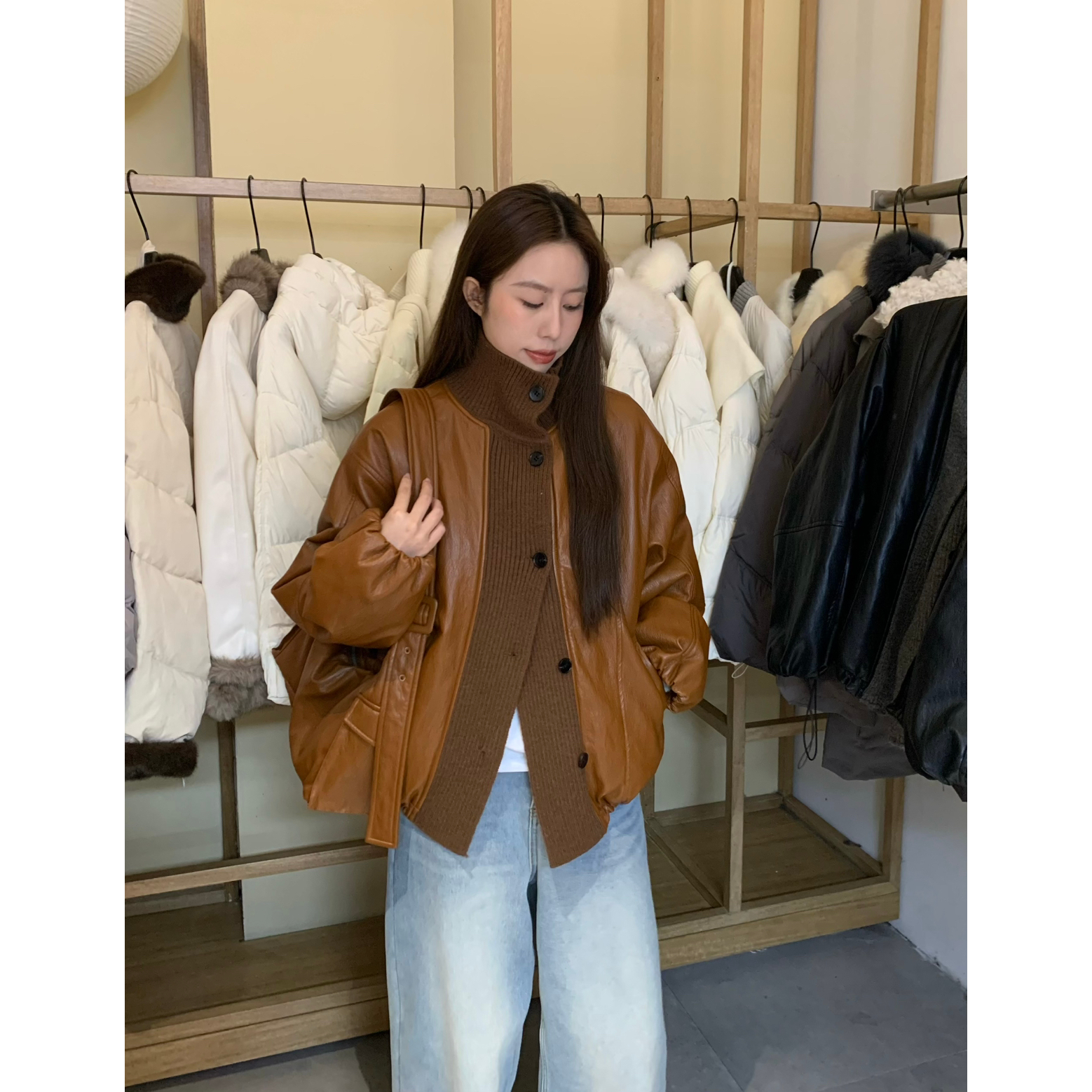 THIRTEEN 拾叁-料外套质感超好白鸭绒保暖羽绒服外套(配包包)X255