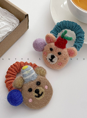 2024圣诞节红色小熊羊毛毡发圈头饰可爱甜美毛绒扎头绳马尾头饰品