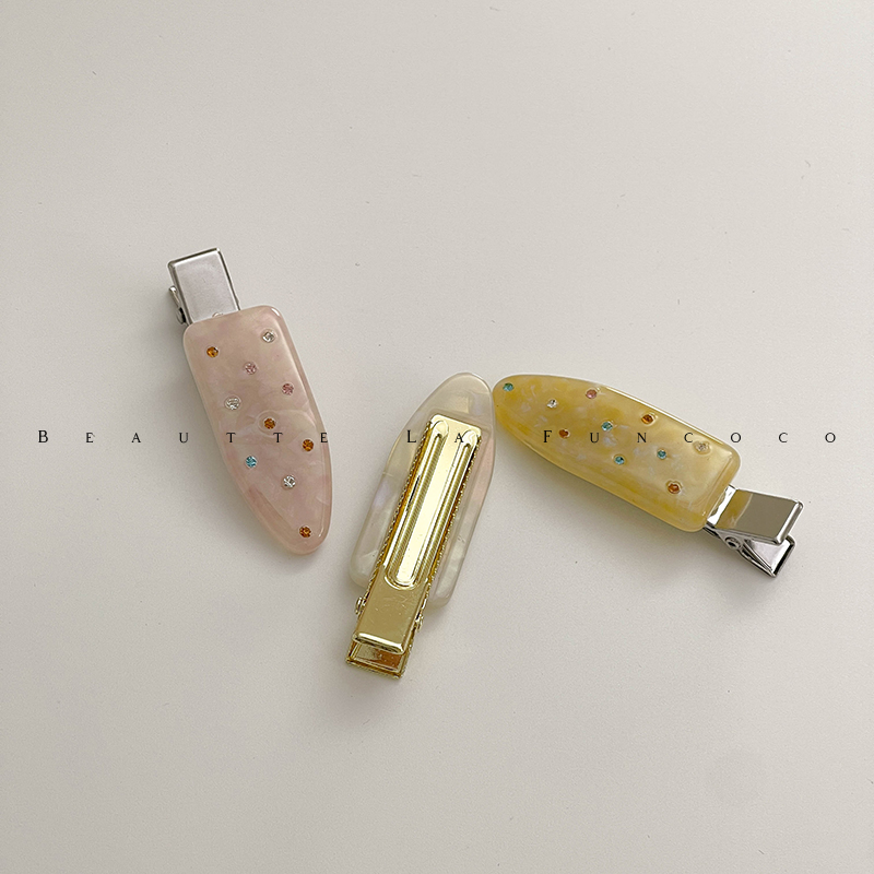 FUNCOCO｜韩国ins镶钻边夹2025春夏新奶油香草无痕发夹醋酸发卡女