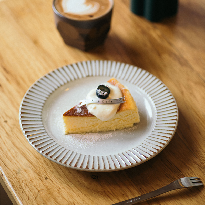 伍杯景德镇复古粗陶餐盘沙拉盘西餐盘蛋糕碟子日式文艺ins菜盘