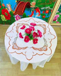 麻布拼勾针手绣圓桌布.180*180cm