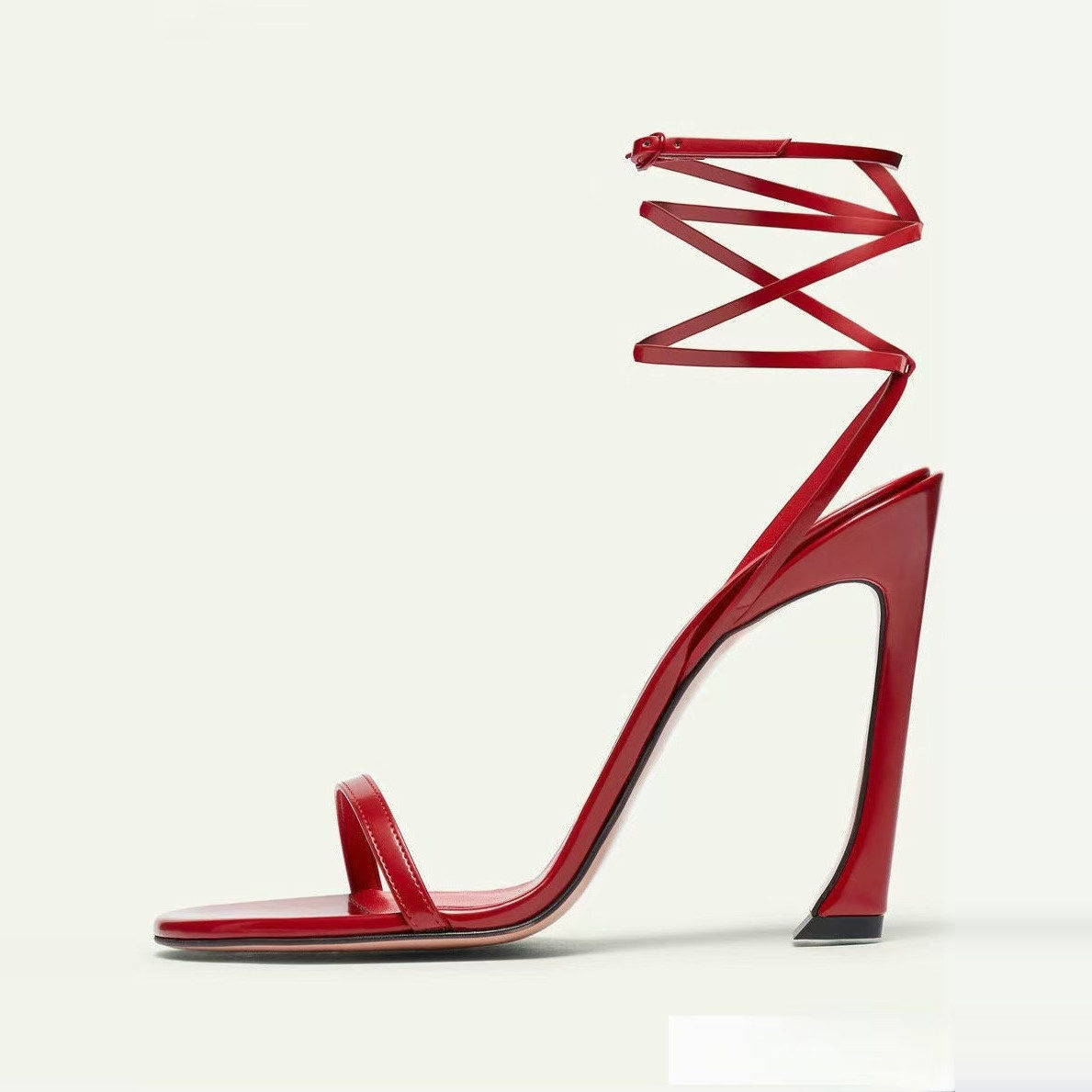 欧美外贸红色一字带凉鞋夏45大码皮带扣反串伪娘脚腕绑带女高跟鞋