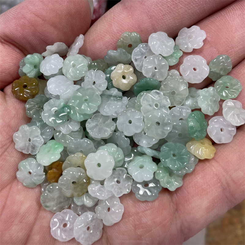 DIY饰品配件翡翠A货花朵散珠 翠玉花朵扣隔珠隔片 佩饰散批