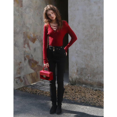 彼得潘大叔《焦点锁定》法式蕾丝花边系带针织衫修身加绒长裤套装