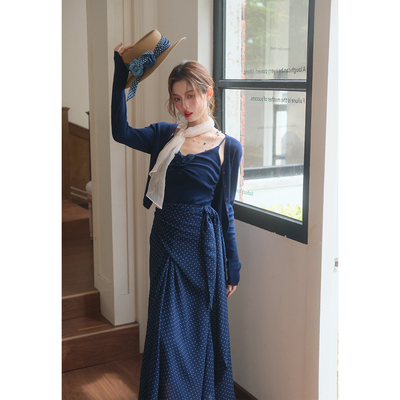 彼得潘大叔《玛墨区甜点》立体花装饰腰间系带波点连衣裙开衫上衣