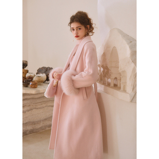 彼得潘大叔《娇美人-外套》时尚可拆卸毛毛袖套立体花毛呢外套